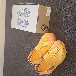 Salehe Bembury x CROCS The Pollex Clog in Orange Sherbert Brand